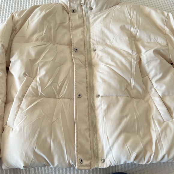 PUFFER JACKET 🧥 NWOT - Picture 7 of 10